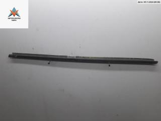 Молдинг стекла двери наружный Volkswagen Golf 4 поколение 1998, 1.6 л., бензин, МКПП, чёрный, хетчбэк 5 дв.