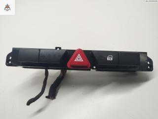 кнопка аварийной сигнализации Kia Ceed 1 поколение 2009, 1.6 л., дизель, МКПП, серый, хетчбэк 5 дв., 93700-1H900