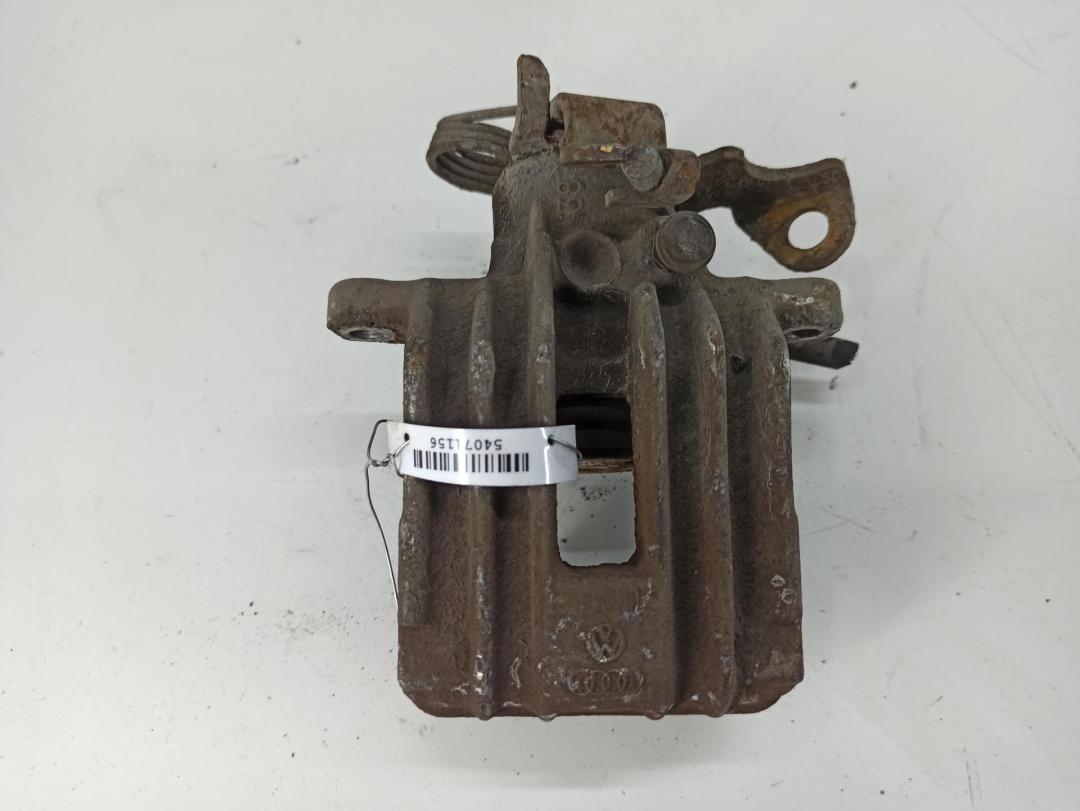суппорт задний правый Audi A4 B5 1997, 1.9 л., дизель, МКПП, чёрный, седан