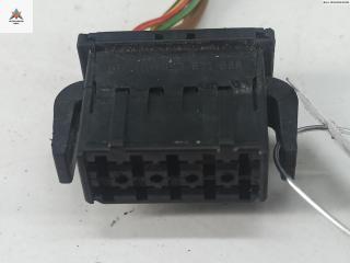 разъем (фишка) проводки Audi A8 D2/4D [рестайлинг] 2000, 3.7 л., бензин, АКПП, серый, седан, 893971983