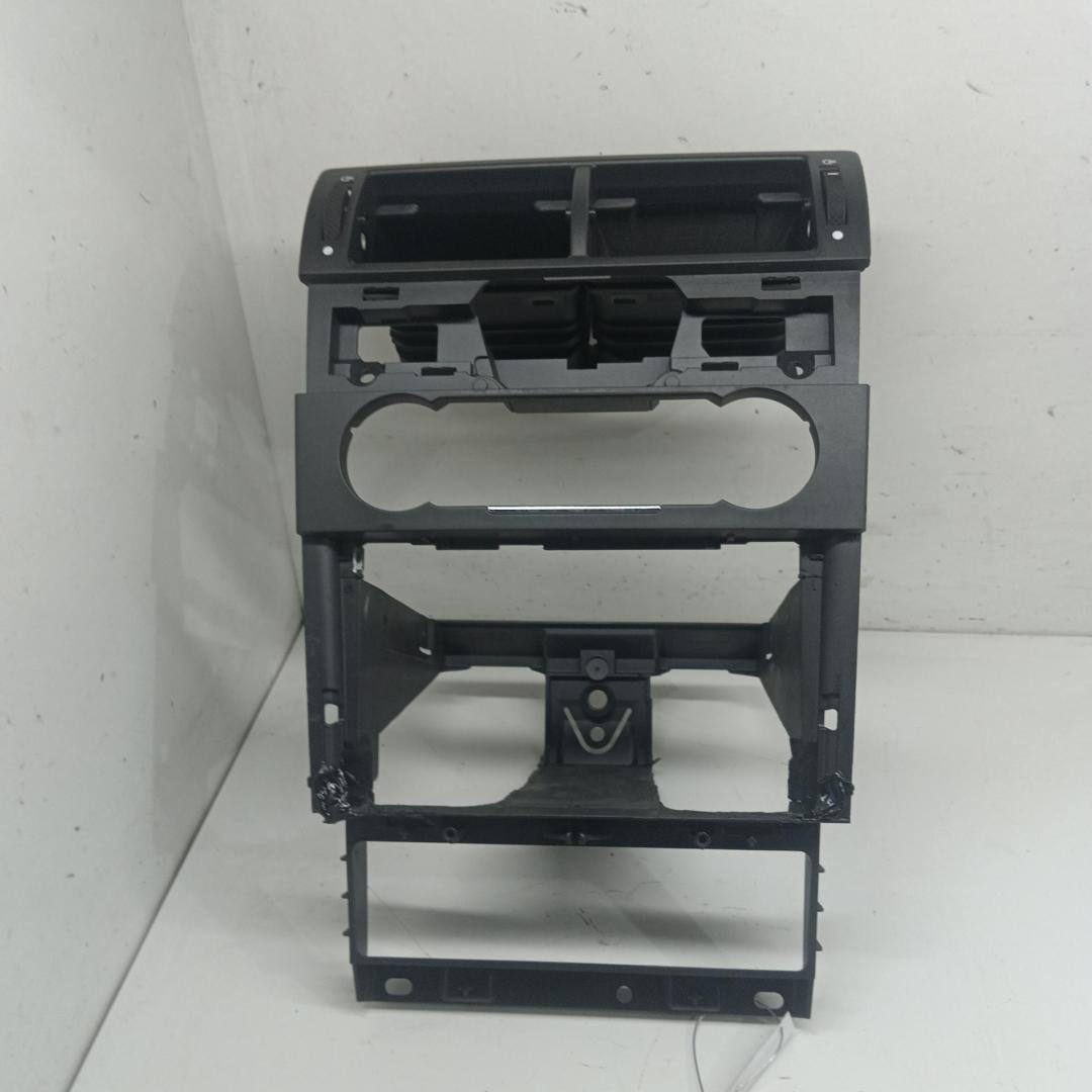 рамка под магнитолу Ford Mondeo III 2006, 1.8 л., бензин, МКПП, синий, универсал, 4S7118522ADW