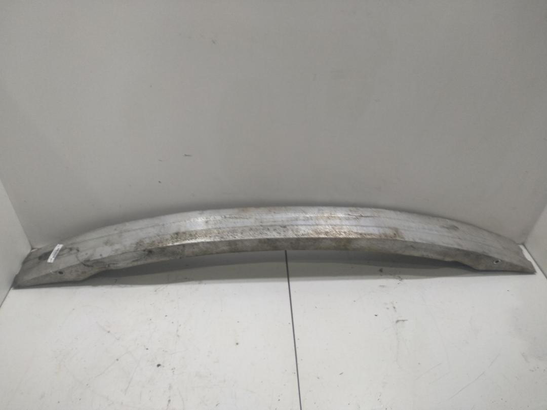 усилитель бампера переднего Audi TT 8N 2005, 1.8 л., Ti, бензин, МКПП, чёрный, купе, 8N0807108D