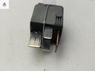 реле (прочие) Mercedes-Benz E-Класс W211/S211 2002, 1.8 л., бензин, МКПП, серый, универсал, 0025422619