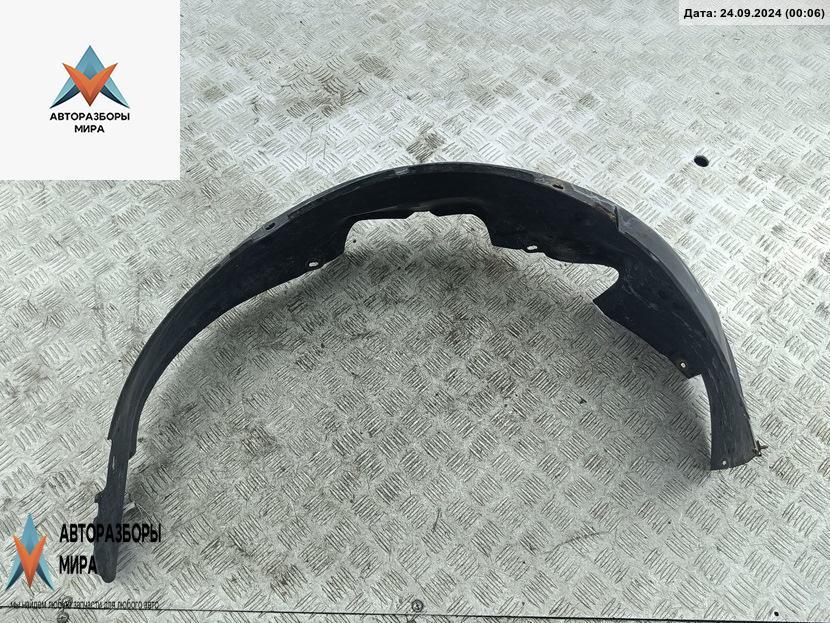 Подкрылок передний правый Volkswagen Golf 3 поколение 1997, 1.6 л., бензин, хетчбэк 3 дв. - фото №1