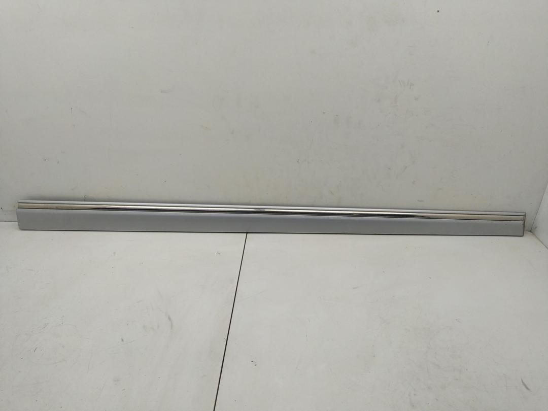 молдинг двери передней правой Mercedes-Benz C W203 2001, 2.2 л., дизель, АКПП, серый, седан, 2036905062