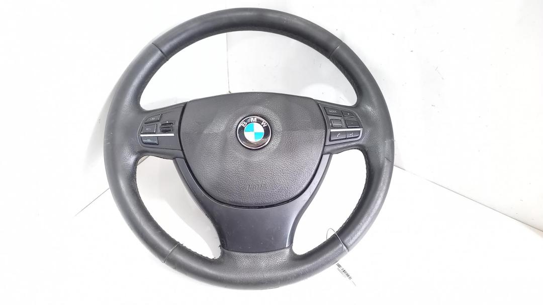 руль BMW 5 F10/F11 2012, 2.0 л., дизель, АКПП, белый, универсал, 9245626
