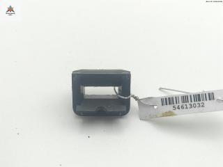 кронштейн (крепление) BMW 5 серия E39 1999, 2.0 л., бензин, МКПП, чёрный, седан, 8156532