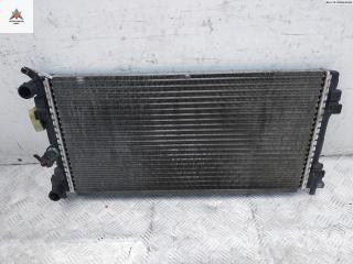 радиатор охлаждения Skoda Fabia 2 поколение (5J) [рестайлинг] 2010, 1.6 л., дизель, МКПП, красный, универсал, 6R0121253D