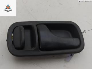 ручка внутренняя передняя левая Nissan Terrano R20 [2-й рестайлинг] 2003, 2.7 л., дизель, МКПП, белый, внедорожник 5 дв.