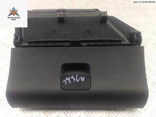 бардачок Volkswagen Polo 4 поколение [рестайлинг] 2008, 1.4 л., бензин, МКПП, чёрный, хетчбэк 3 дв., 6Q1857121AH, 6Q1857101F