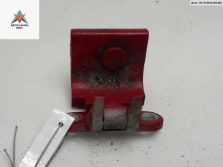 петля крышки багажника Volkswagen Passat B5 [рестайлинг] 2001, красный, универсал, 3B9827301E