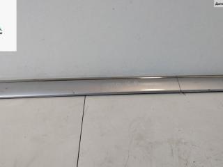 молдинг двери задней правой Mercedes-Benz S-Класс W220 [рестайлинг] 2005, 3.7 л., бензин, АКПП, серый, седан, 2206900862