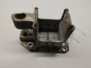 кронштейн (крепление) Audi A8 D3 2006, 3.0 л., дизель, АКПП, чёрный, седан, 4E0807116AB