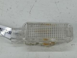 фонарь салона (плафон) Audi A4 B6 2003, 2.5 л., дизель, АКПП, чёрный, универсал, 8D0947415