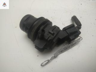 насос (моторчик) омывателя стекла Mazda 3 BK [рестайлинг] 2006, серый, хетчбэк 5 дв., G22C-67-482