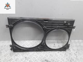 диффузор вентилятора Volkswagen Golf 4 поколение 1999, 1.6 л., бензин, МКПП, синий, хетчбэк 5 дв., 0J0121207M