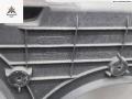 диффузор вентилятора Volkswagen Golf 4 поколение 1999, 1.6 л., бензин, МКПП, синий, хетчбэк 5 дв., 0J0121207M - фото №2
