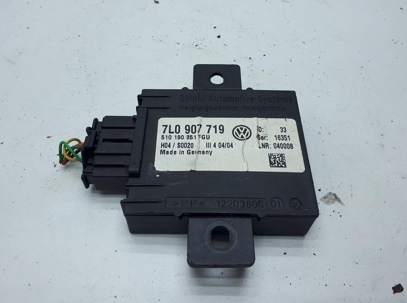 блок управления (другие) Volkswagen Touareg 2003, 4.2 л., бензин, АКПП, синий, внедорожник 5 дв., 7L0907719