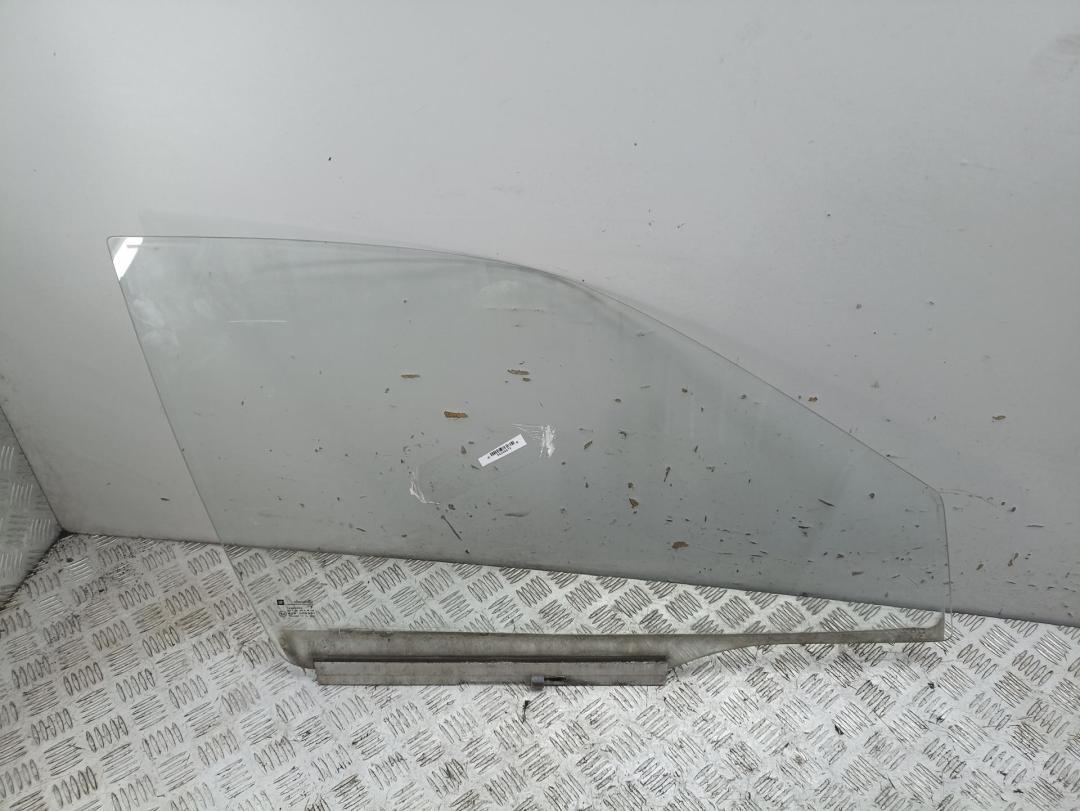 стекло двери передней правой Opel Vectra B 1995, 1.6 л., бензин, МКПП, серый, седан