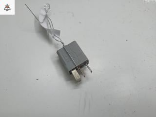 реле (прочие) Opel Astra H/Family [рестайлинг] 2006, 1.7 л., дизель, МКПП, серый, универсал, 13100504