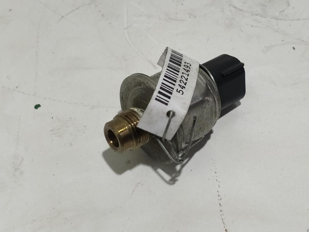 прочая запчасть Peugeot 206 2005, 1.4 л., бензин, МКПП, серый, универсал, 10052299241