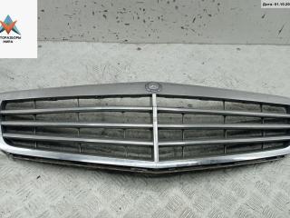 решетка радиатора Mercedes-Benz C-Класс W204/S204 2007, чёрный, седан, 2048800323