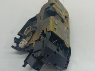 замок двери передней правой Ford Focus 1 поколение [рестайлинг] 2003, 1.6 л., i, бензин, МКПП, серый, универсал, 2S4AA21812CB