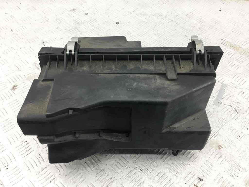 корпус воздушного фильтра Jeep Compass 2007, 2.0 л., дизель, МКПП, зелёный, внедорожник 5 дв.