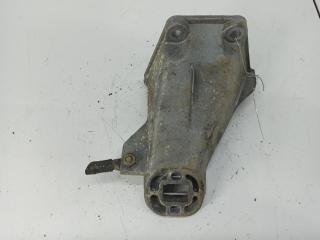 кронштейн двигателя Audi 100 C4 1992, 2.8 л., бензин, МКПП, жёлтый, седан, 4A0199312B