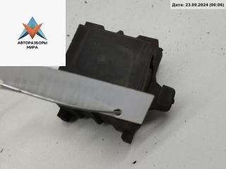кронштейн радиатора Audi A4 B5 1997, 1.9 л., дизель, МКПП, серый, универсал