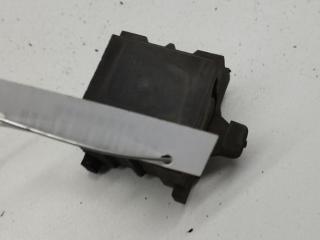 кронштейн радиатора Audi A4 B5 1997, 1.9 л., дизель, МКПП, серый, универсал