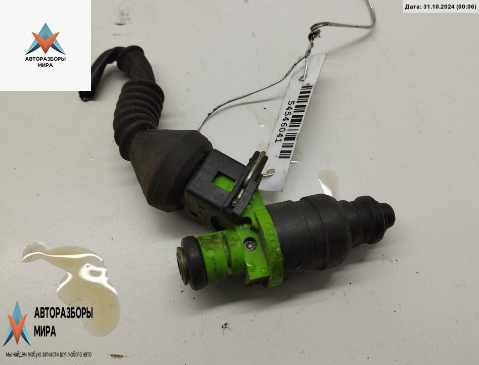 форсунка Audi A6 4B/C5 1998, 2.4 л., бензин, МКПП, синий, универсал, 078133551BB - фото №1