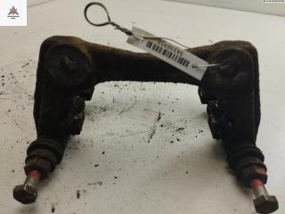 скоба суппорта Nissan Note E11 2006, 1.6 л., бензин, МКПП, синий, хетчбэк 5 дв.