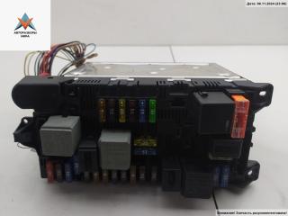 блок предохранителей Mercedes-Benz E-Класс W211/S211 2005, 2.6 л., бензин, МКПП, серый, универсал, 2115453901