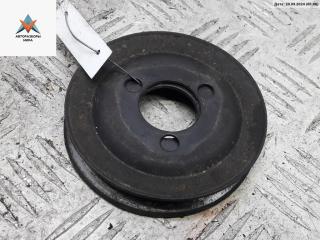 шкив помпы Volkswagen Bora 1 поколение 2001, 2.0 л., бензин, МКПП, серый, универсал