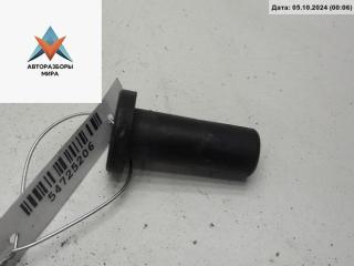 кронштейн радиатора Volkswagen Passat B5 [рестайлинг] 2003, 2.0 л., бензин, МКПП, чёрный, универсал, 8D0121200