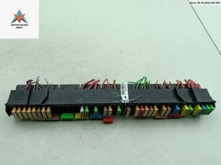 блок предохранителей BMW 5 серия E39 1999, 2.5 л., дизель, МКПП, чёрный, универсал, 8366570