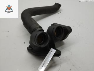 фланец (тройник) системы охлаждения Audi A4 B5 1996, 1.8 л., бензин, АКПП, серый, седан, 058121133B