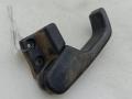 ручка открывания капота Volkswagen Passat B3 1990, 1.8 л., бензин, МКПП, зелёный, универсал, 357823533 - фото №2