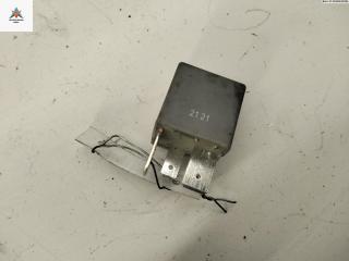 реле (прочие) Volkswagen Passat B3 1993, 1.8 л., бензин, МКПП, синий, универсал, 2121