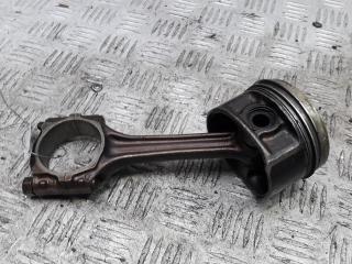 поршень Volkswagen Passat B5 1997, 1.6 л., бензин, МКПП, зелёный, универсал, AHL