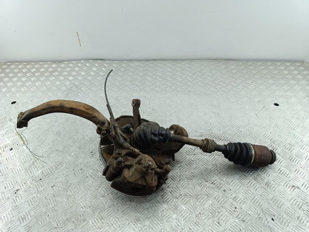 ступица передняя правая Mazda 6 GG/GY 2004, 1.8 л., бензин, МКПП, синий, универсал