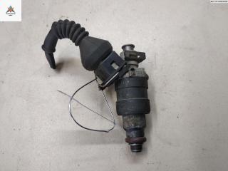 форсунка Volkswagen Passat B5 1997, 1.6 л., бензин, МКПП, зелёный, универсал, 078133551N