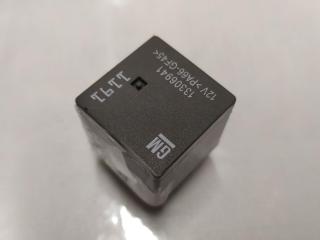 реле (прочие) Opel Meriva 2 поколение (B) 2013, 1.4 л., бензин, МКПП, серый, минивэн, 13306941