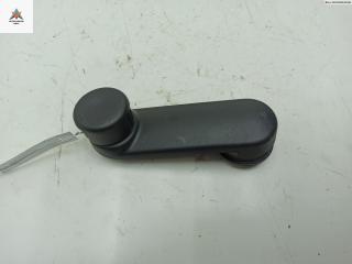 ручка стеклоподъемника Renault Megane 3 поколение 2009, 1.5 л., дизель, МКПП, белый, хетчбэк 5 дв., 8200673745