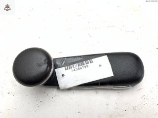 ручка стеклоподъемника Mercedes-Benz C-Класс W202/S202 [рестайлинг] 1997, 1.8 л., бензин, МКПП, красный, универсал