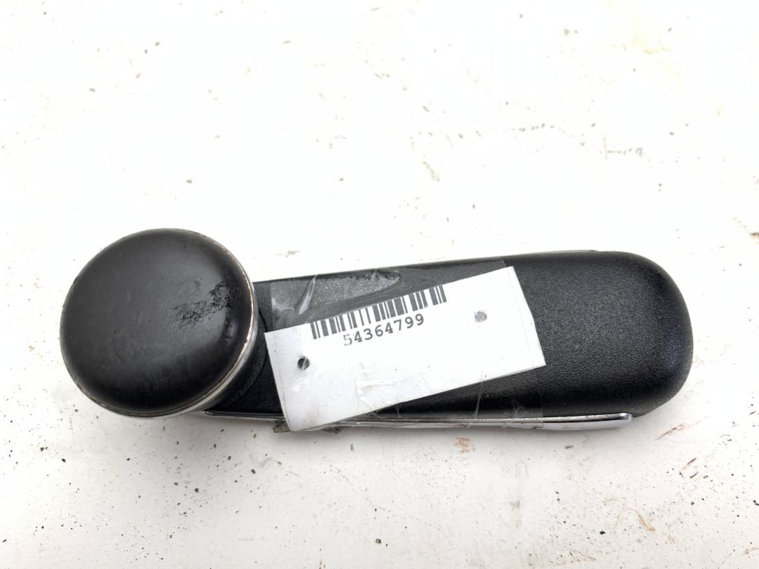 ручка стеклоподъемника Mercedes-Benz C W202 1997, 1.8 л., бензин, МКПП, красный, универсал