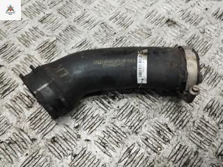 патрубок интеркулера Audi A6 4F/C6 2007, 2.7 л., дизель, МКПП, чёрный, универсал, 4F0145708K