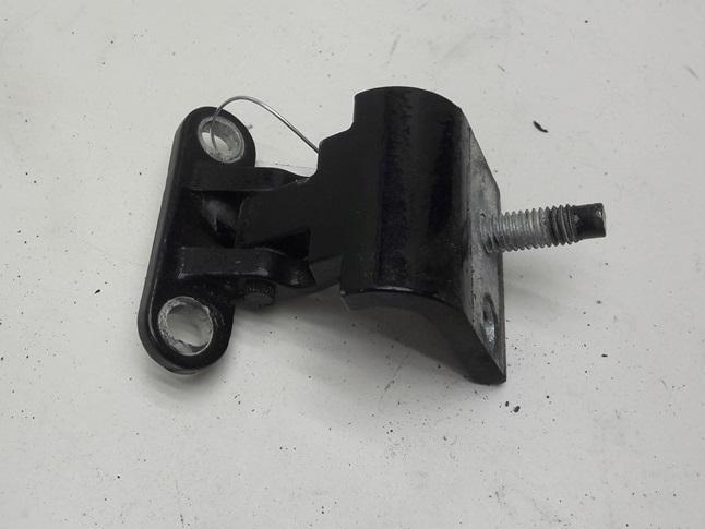 петля крышки багажника Volkswagen Passat B5 1999, чёрный, универсал