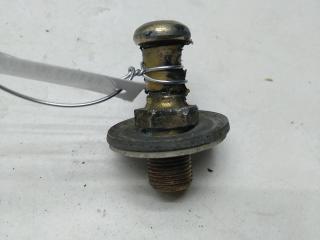 ответная часть (скоба) замка двери Volkswagen Passat B4 1994, 1.6 л., бензин, МКПП, синий, универсал